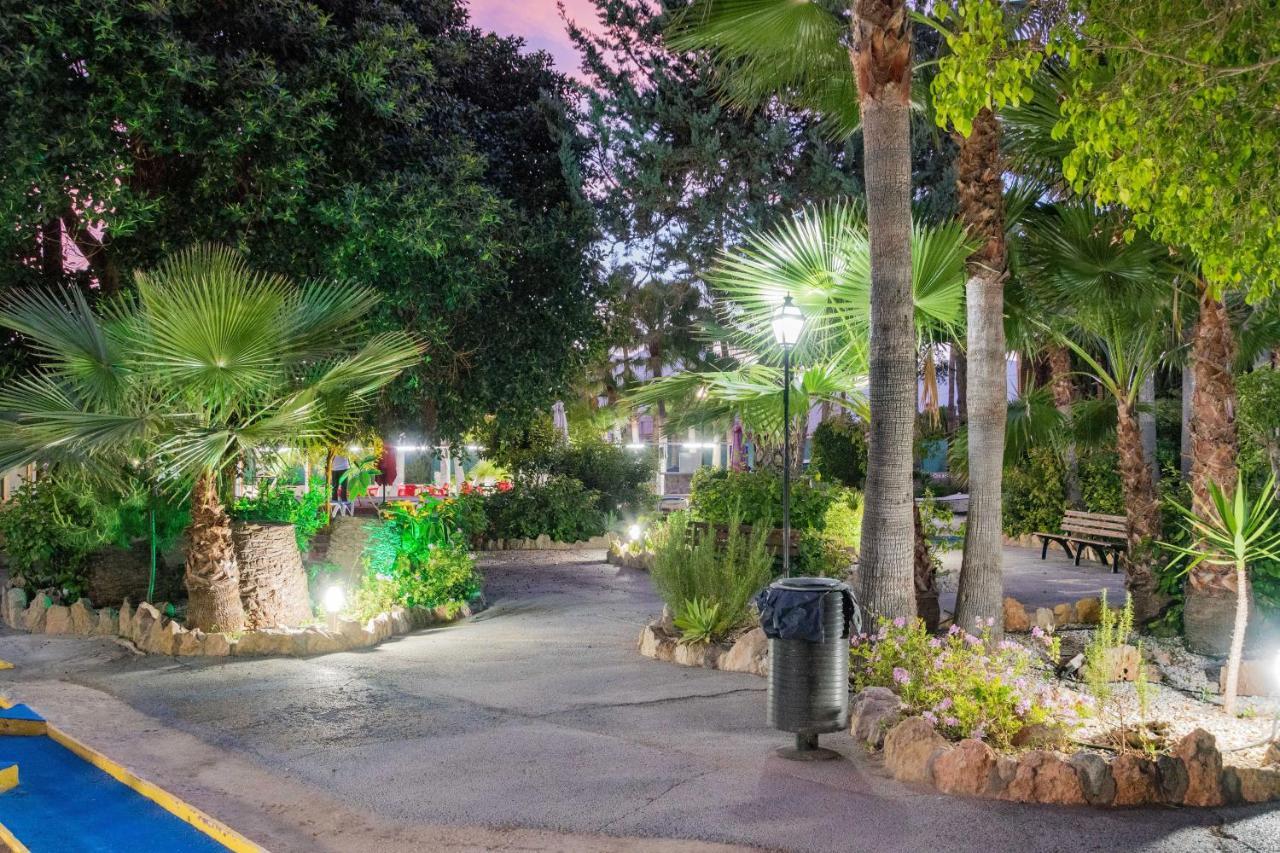 Apartamentos Palasiet เบนิดอร์ม ภายนอก รูปภาพ